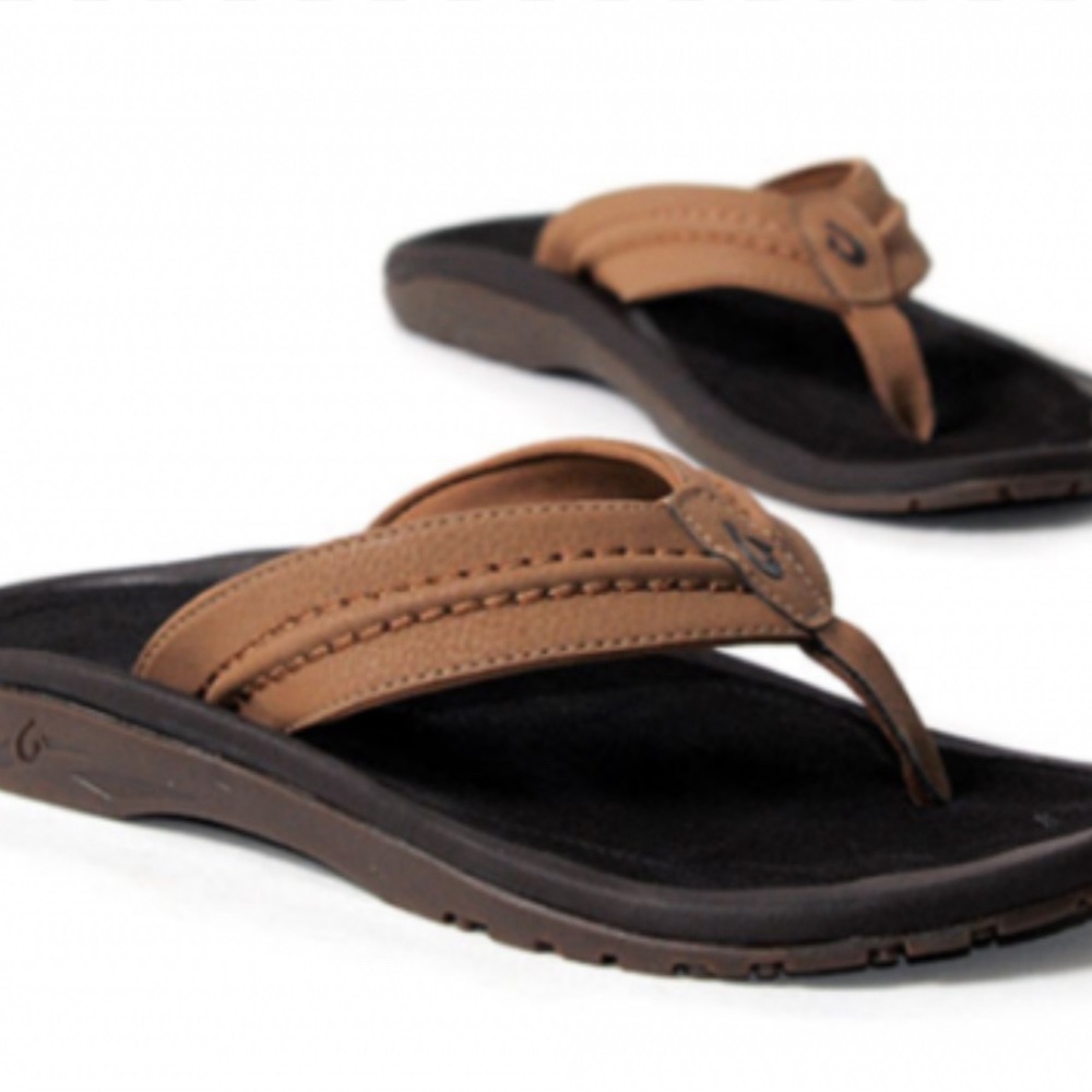 Olukai Hokua Men’s size 13 beach Flipflops/ Sandals Tan / Tan; summer vacation
